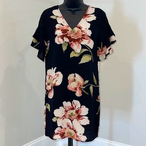 New Look Floral Dress with Ruffle Sleeves - US 0